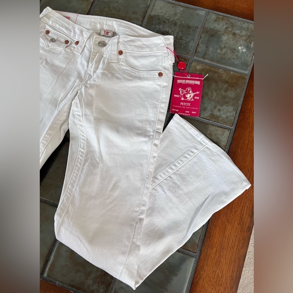 True Religion Petite Joey Flare White size 28 - (NWT) - Picture 6 of 8